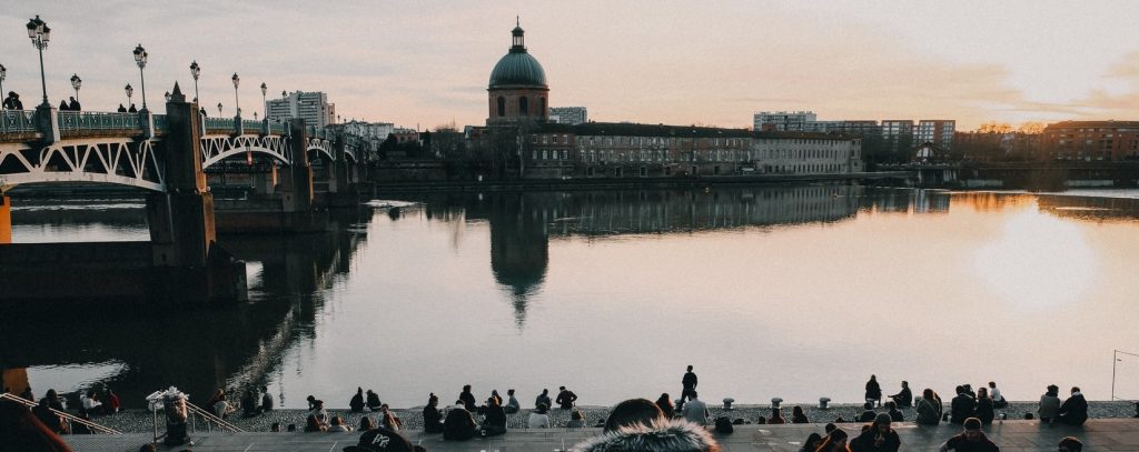 شرایط اقامت فرانسه