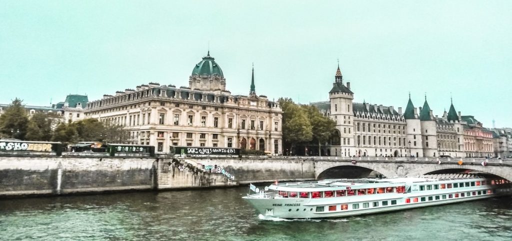 شرایط تحصیل دکتری در کشور فرانسه